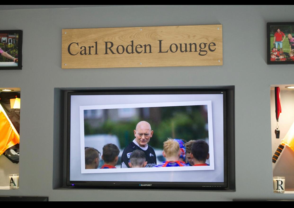 Carl Roden Lounge setup